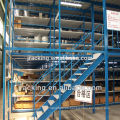 Jracking Uso en el interior Heavy Duty Mezzanine Storage Shevling Racking